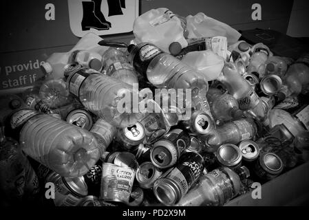 Plastic Bottles and Tins at recycling centre, Saffron Walden Essex England UK. August 2018 Stock Photo