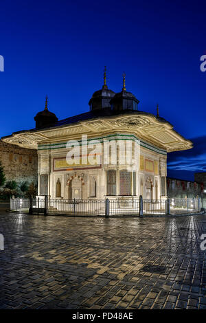 Fountain of Sultan Ahmed III (Turkish Rococo style), Istanbul, Turkey Stock Photo