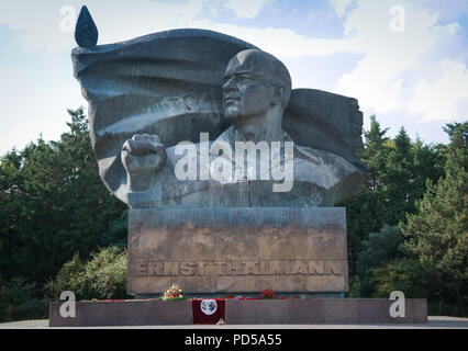 Berlin, Prenzlauer Berg, Greifswalder Str., Ernst-Thälmann-Denkmal, DDR Stock Photo