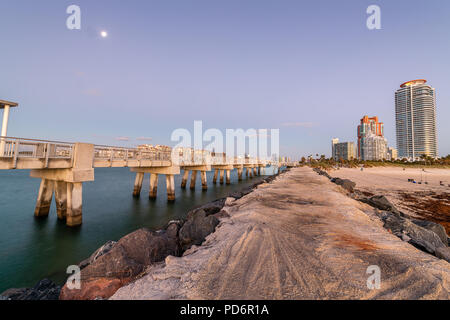 South Pointe Beach Park at Sunrise Stock Photo