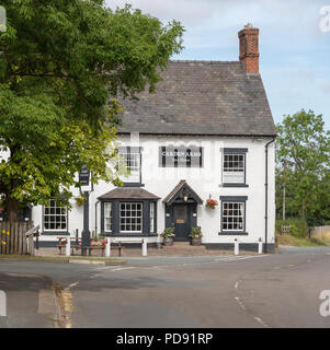 Carden Arms a 16th Century coaching Inn at Tilson, Malpas, Cheshire ...