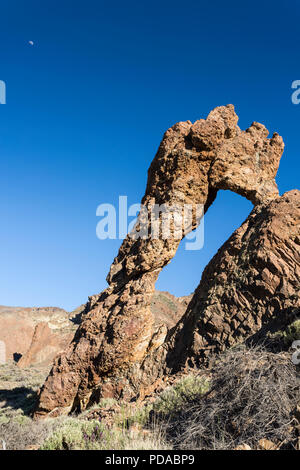 Queens slipper, la zapata de la reina, shoe shaped rock formation in the national park of Las Canadas del Teide, UNESCO, world heritage site, Tenerife Stock Photo