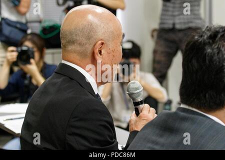 Former Japan Amateur Boxing Federation (JABF) board member Yoshio Tsuruki speaks during a news conference on August 8, 2018, Tokyo, Japan. Tsuruki, retired boxer Fumitaka Nitami, and Hiroyoshi Kikuchi, vice president of Miyazaki Prefecture Boxing Federation, attended a news conference after the JABF president Akira Yamane announced his resignation in spite of denying allegations of misconduct, including match fixing and the misuse of grant money. Credit: Rodrigo Reyes Marin/AFLO/Alamy Live News Stock Photo