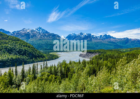 Matanuska River along the Glenn Highway between Anchorage and Glennallen in Alaska Stock Photo