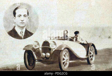 165 Jacques Dupuy, vainqueur du Critérium Paris-Nice 1933, sur Bugatti Type 55 2.3L. cabriolet Stock Photo