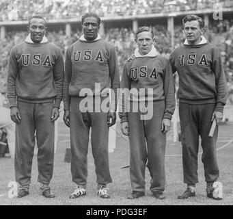 [Jesse Owens and Ralph Metcalfe at the 1936 Randall's Island Olympic ...