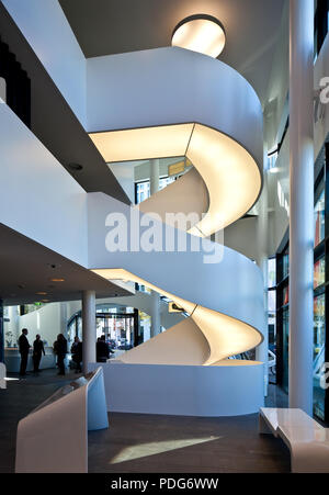 fertiggestellt 2009 durch Gnädinger Architekten, Treppe im Erdgeschoß Stock Photo