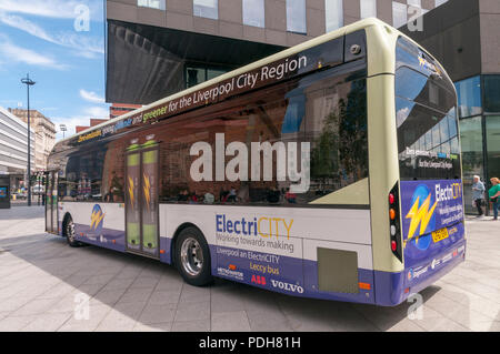 Liverpool, UK. , . Merseytravel Experimental rechargeable Stagecoach bus event. The single decker bus seen at Liverpools Mann Island today. Credit: John Davidson/Alamy Live News Stock Photo