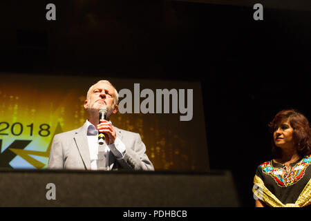 The Troxy, London, UK. 9th August 2018. Leader of the opposition attends the LUKAS Awards with his wife. Credit: Brayan Lopez/Alamy Live News Stock Photo