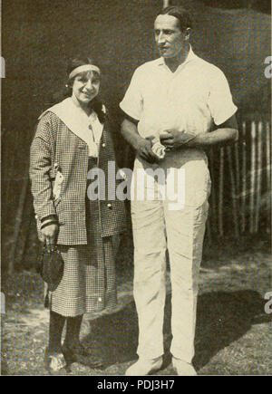 349 Suzanne lenglen, count salm, in 1914 Stock Photo