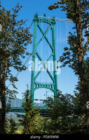 lions gate view from stanley park on a sunny summer day Stock Photo