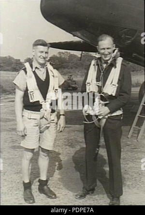 6 458 Squadron RAAF Wellington aircrew Western Desert circa 1943 AWM ...