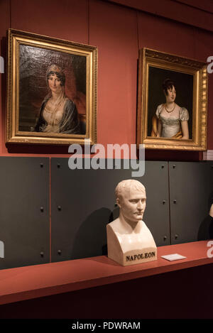 L- R, portrait of Letizia Bonaparte, Napoleon's mother  and Caroline Bonaparte, Napoleon's youngest sister.  She became queen of Naples in Italy.   Th Stock Photo