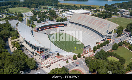 Clemson, South Carolina, USA. 9th August, 2018. Frank Howard Field at Clemson Memorial Stadium, popularly known as 'Death Valley', is home to the Clemson Tigers, an NCAA Division I FBS football team located in Clemson, South Carolina. Credit: Walter Arce/Alamy Live News Stock Photo