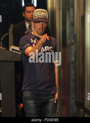 New York, USA. 10th August, 2018. NEW YORK, NY August 10: Jason Mraz performs on the Today Citi Concert Series at Rockefeller Plaza in New York City on August 10, 2018 Credit: RW/MediaPunch Credit: MediaPunch Inc/Alamy Live News Stock Photo