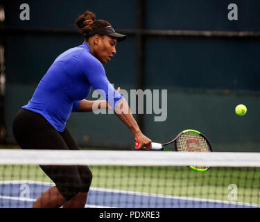 Ohio, USA, August 11, 2018: Serena Williams during practice at the Western Southern Open in Mason, Ohio USA. Brent Clark/Alamy Live News Stock Photo