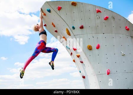 Benefits of Yoga for Rock Climbing — Grotto Climbing & Yoga