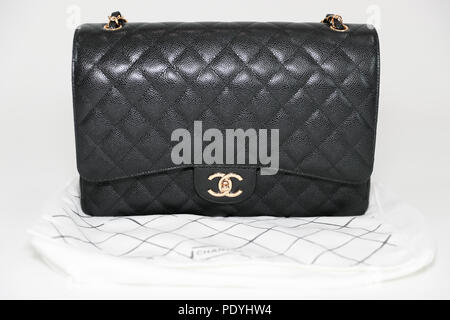 White chanel bag hi-res stock photography and images - Alamy
