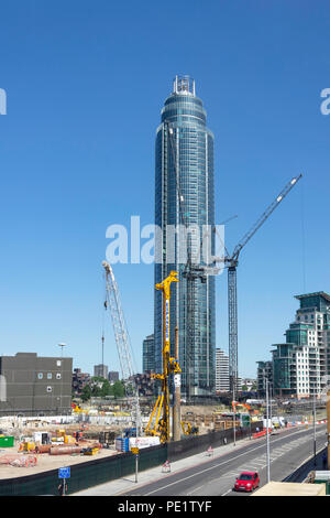 Construction site and The Tower, 1 St George Wharf  Vauxhall, London Borough of Lambeth, Greater London, England, United Kingdom Stock Photo