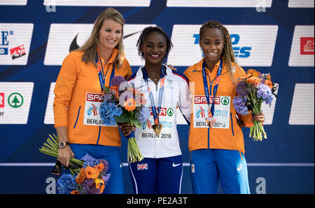 Berlin, Germany. 12th Aug, 2018. Track and Field, European Championship, Award Ceremony on the European Mile at Breitscheidplatz, 200m, Women: Silver medallist Dafne Schippers (l-r) from the Netherlands, gold medallist Diana Asher-Smith from Great Britain and bronze medallist Jamile Samuel from the Netherlands. Credit: Sven Hoppe/dpa/Alamy Live News
