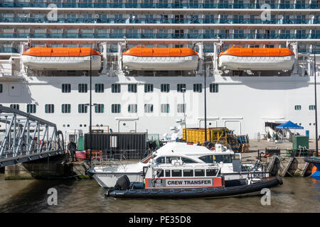 Royal Princess Cruise Ship docked at Liverpool Stock Photo