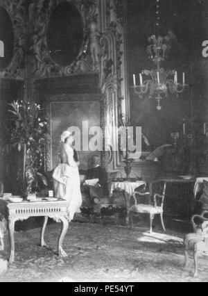 Ariana and Daniel Curtis in the Salone of the Palazzo Barbaro. Stock Photo