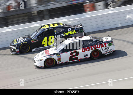 Brooklyn, Michigan, USA. 12th Aug, 2018. Jimmie Johnson (48) and Brad Keselowski (2) battle for position during the Consumers Energy 400 at Michigan International Speedway in Brooklyn, Michigan. Credit: Chris Owens Asp Inc/ASP/ZUMA Wire/Alamy Live News Stock Photo