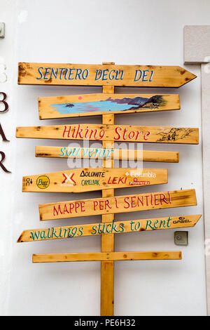 Wooden directions sign in Bomerano, end / start of the Path of the Gods hike, Amalfi Coast, Italy Stock Photo