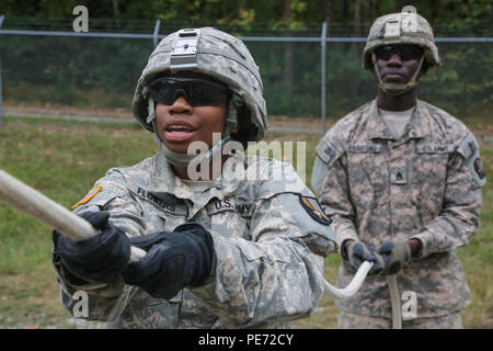 U.S. Army Spc. Kiara Flowers and Staff Sgt. Kwadwo Frimpong, both