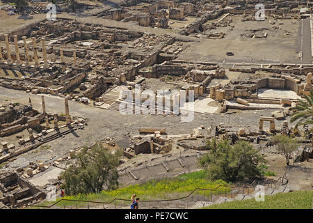 Israel, Bet Shean General view. During the Hellenistic period Bet Shean had a Greek population and was called Scythopolis. In 64 BCE it was taken by t Stock Photo