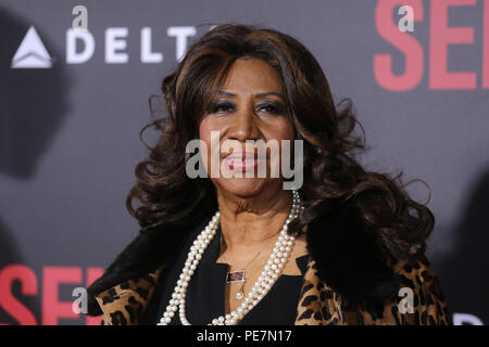 Singer Aretha Franklin attends the 'Selma' New York Premiere at Ziegfeld Theater on December 14, 2014 in New York City. Stock Photo
