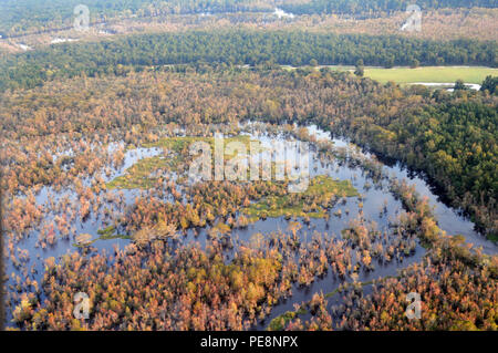 Flood damage seen during a visit by Army Gen. Frank Grass, chief, National Guard Bureau, and Air Force Chief Master Sgt. Mitchell Brush, senior enlisted advisor to the chief of the National Guard Bureau, to assess the National Guard response in support of civil authorities to severe flooding in South Carolina, Oct. 13, 2015. (U.S. Army National Guard photo by Sgt. 1st Class Jim Greenhill) (Released) Stock Photo