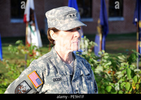 NFL brings Huddle Tour to JB MDL > Joint Base McGuire-Dix