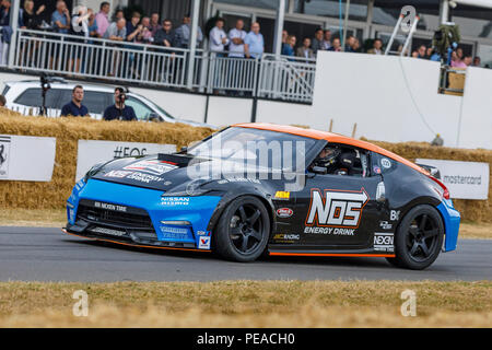 野風ページです 2009 Nissan 370Z Drift car with driver Chris Forsberg at the