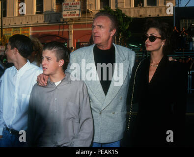 HOLLYWOOD, CA - JUNE 16: Actor James Caan, son actor Scott Caan, Ingrid Hajek and guest attend the Warner Bros. Pictures Premiere of 'Batman Returns' on June 16, 1992 at Mann's Chinese Theatre in Hollywood, California. Photo by Barry King/Alamy Stock Photo Stock Photo