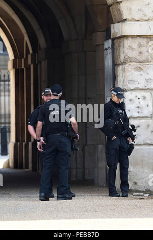 armed guards outside Houses of Parliament on high security alert Stock ...