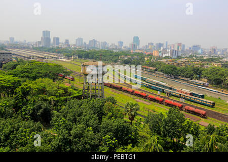 Kamlapur Railway Station, Dhaka, Bangladesh Stock Photo - Alamy