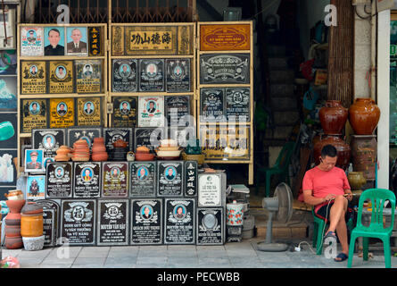 Steinmetz, Altstadt, Hanoi, Vietnam Stock Photo