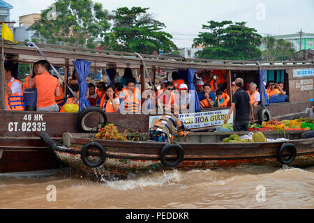Schwimmender Markt Cai Rang, Song Can Tho, Can Tho, Vietnam Stock Photo