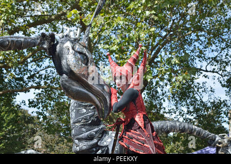 Dutch street theatre group Close Act Theatre performing their SAURUS show at the 2018 Ferry Festival in North Woolwich, Newham, London Stock Photo