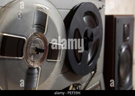 Old vintage reel-to-reel player. Tape recorder with spools. Bobbin tape  recorder Stock Photo - Alamy