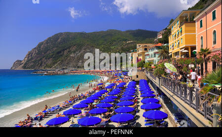 Monterosso Al Mare beach and architecture, Cinque Terre in Italy Stock Photo