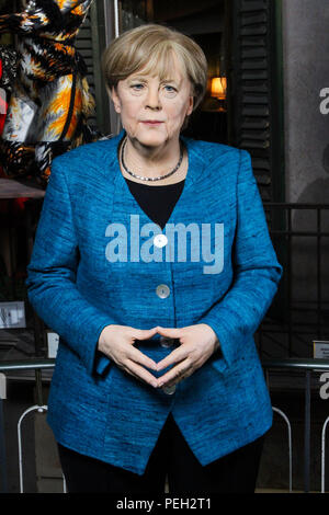 Hamburg, Deutschland. 14th Aug, 2018. Angela Merkel Federal Chancellor and CDU politician stands as a new wax figure in the Panopticon in Hamburg is to see her 4.Amtszeit, chancellery from today Tuesday 14.August 2018 in Hamburg | usage worldwide Credit: dpa/Alamy Live News Stock Photo