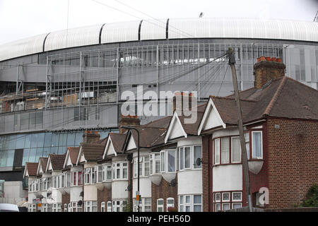 London, UK. 15th Aug 2018. Tottenham's move into their new stadium has been put back until at least the end of October as the ground will not be finished in time. Spurs are now exploring the possibility of postponing their home match against Manchester City on October 28th as their temporary home Wembley is already booked up on that date. The £850million ground had originally been expected to be ready for the clash with Liverpool on September 15. Credit: Nigel Bowles/Alamy Live News