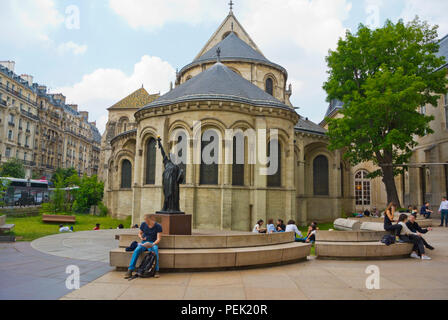 Saint-Martin-des-Champs, Musee des Arts et Metiers, museum of arts and trades, Arts et Metiers, Paris, France Stock Photo