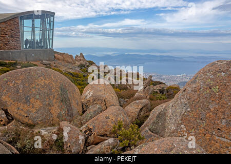 Observation shelter on Mount Wellington, overlooking Hobart Stock Photo