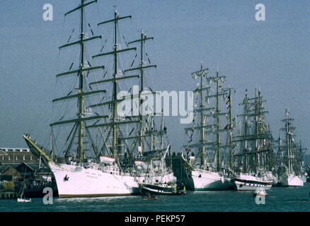 AJAXNETPHOTO. 2001. PORTSMOUTH, ENGLAND. - TALL SHIPS IN PORT - SQUARE RIGGED SAILING SHIPS MOORED IN THE CITY'S NAVAL BASE DURING THE INTERNATIONAL FESTIVAL OF THE SEA. PHOTO:JONATHAN EASTLAND/AJAX REF:240801 54 36 Stock Photo