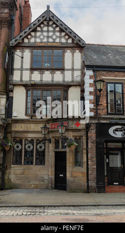 The Royal Oak pub on the High Street Wrexham June 2018 Stock Photo