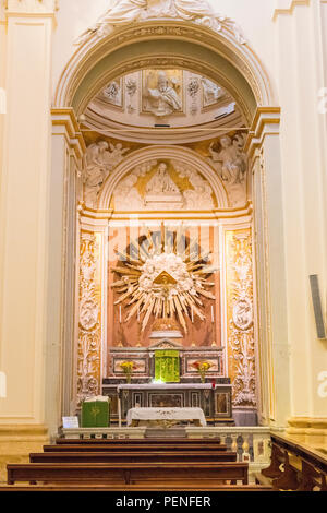 Italy Sicily ancient Netum Noto Antica Mount Alveria rebuilt after 1693 earthquake Baroque facade Cathedral Duomo built 1776 San Nicolo ornate altar Stock Photo