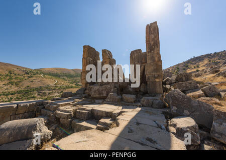Ruins of Niha Upper roman temple, in the Bekaa Valley and Mount Lebanon slopes, Lebanon. Stock Photo
